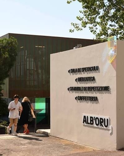 Logo du Centru Culturale Alb’oru